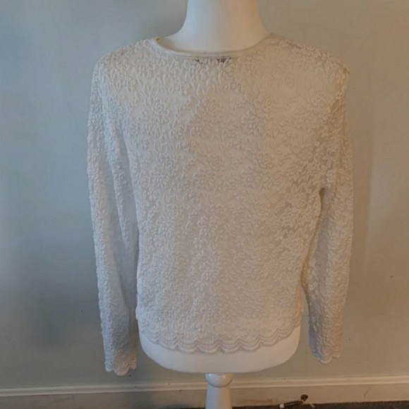 🍀 BEAUTIFUL White Lace Sweater - Picture 2 of 2